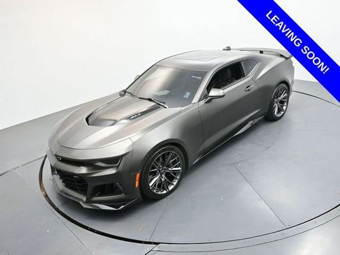 Used 2023 Chevrolet Camaro ZL1 RWD image 27
