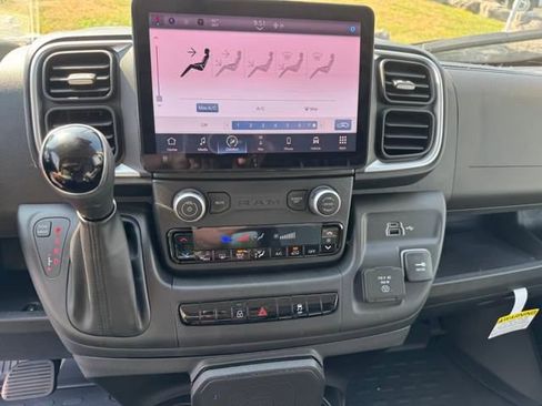 New 2025 RAM ProMaster 3500 w/ Quick Order Package 22G SLT image 8