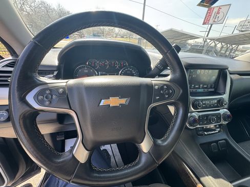 Used 2020 Chevrolet Suburban LS w/ Enhanced Driver Alert Package image 15