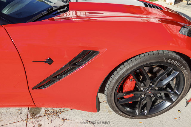 Used 2016 Chevrolet Corvette Stingray Convertible w/ 2LT Preferred Equipment Group RWD image 92