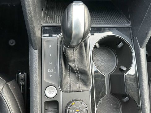 Used 2022 Volkswagen Atlas SE image 39