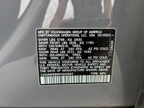 Used 2023 Volkswagen ID.4 Pro RWD image 17