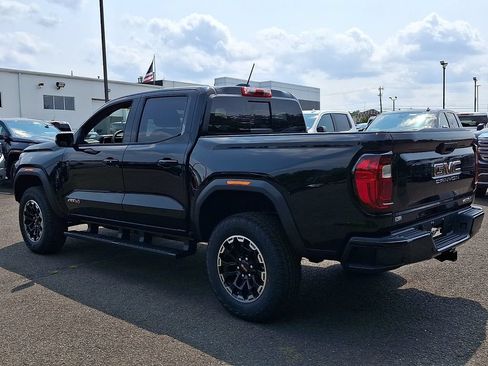New 2026 GMC Canyon AT4 AWD/4WD image 3