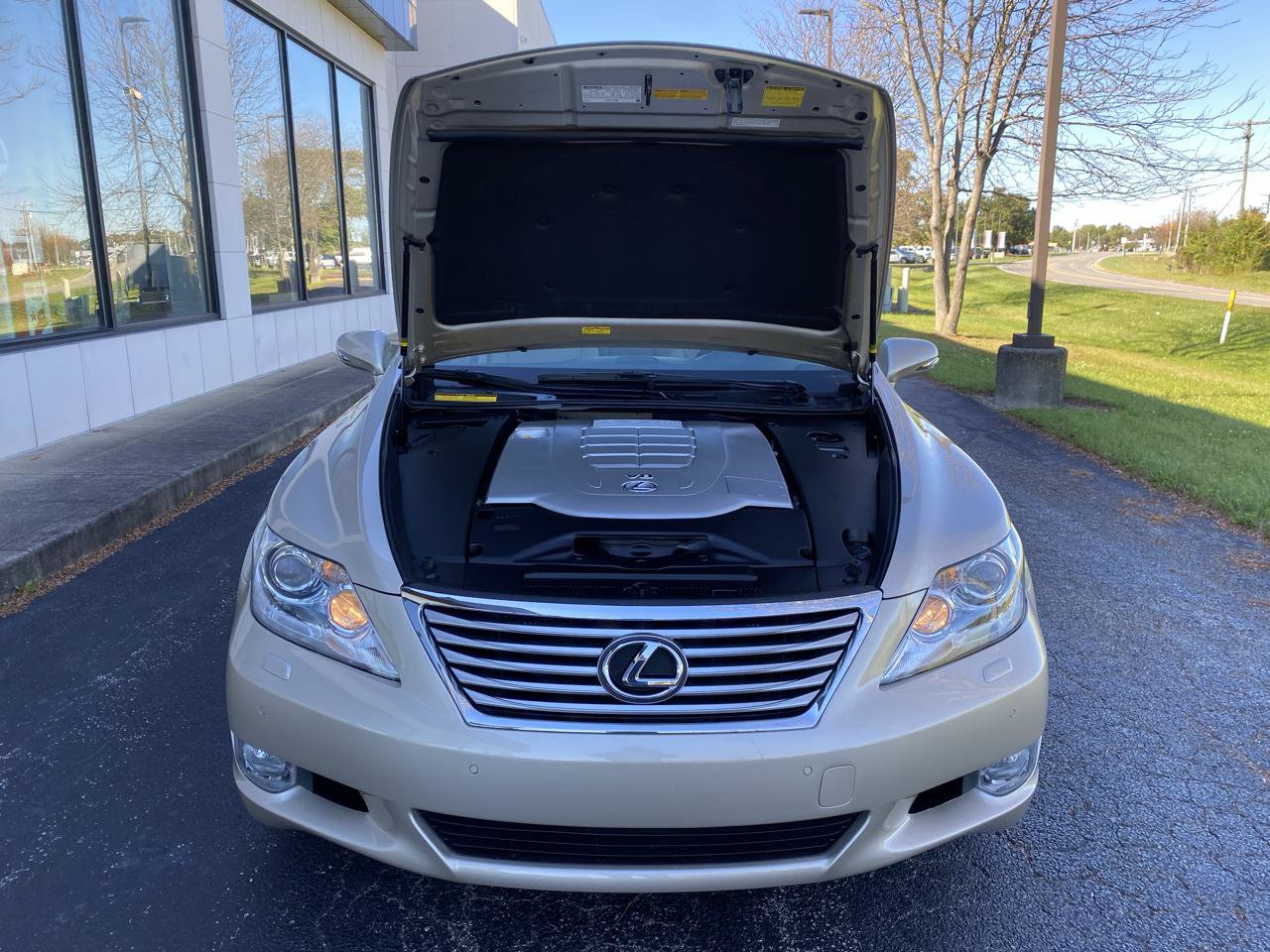 Used 2011 Lexus LS 460 AWD w/ Luxury Value Edition image 45
