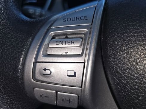 Used 2016 Nissan Rogue SV w/ SV Premium Package FWD image 21