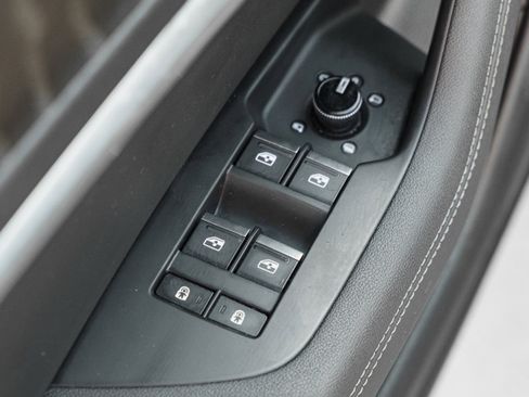 Used 2023 Audi A6 Premium Plus w/ Premium Plus Package image 24