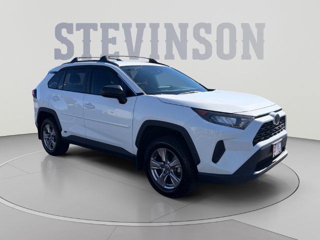 Used 2022 Toyota RAV4 LE AWD/4WD image 7