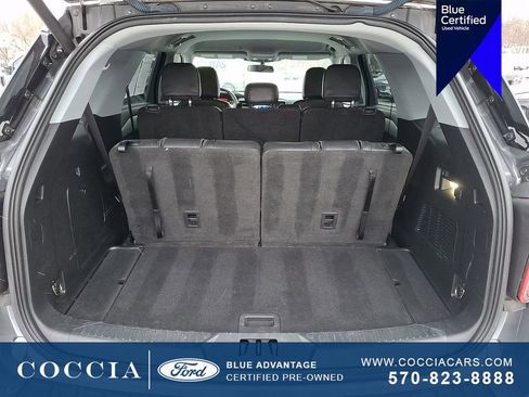 Certified 2022 Ford Explorer XLT w/ Equipment Group 202A image 28