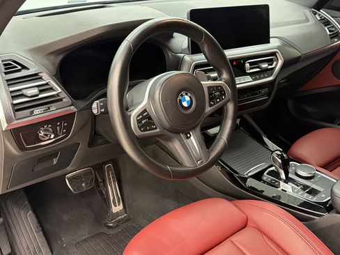 Used 2024 BMW X3 xDrive30i AWD/4WD image 4