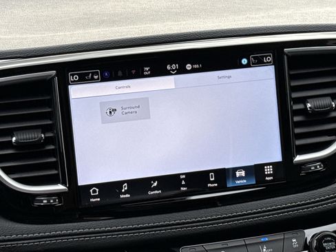 New 2026 Chrysler Pacifica Limited w/ S Appearance Package image 13