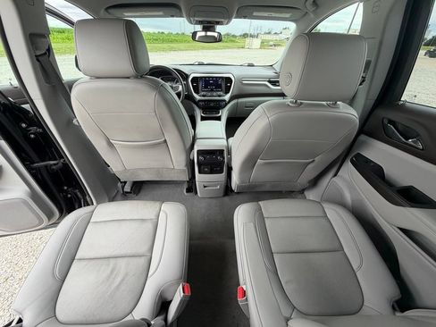 Used 2023 GMC Acadia SLT AWD/4WD image 26
