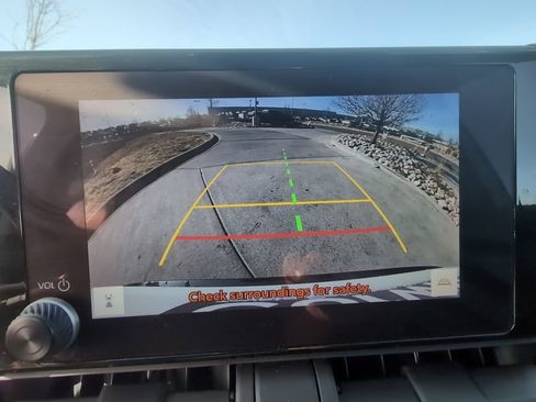 Used 2024 Toyota RAV4 XLE image 25