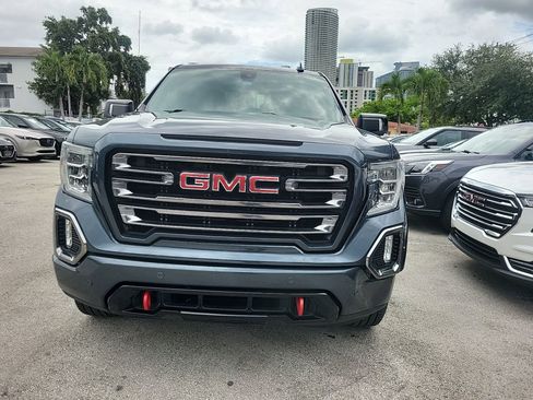 Used 2020 GMC Sierra 1500 AT4 w/ AT4 Premium Package AWD/4WD image 3