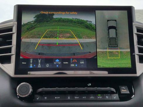 Used 2026 Toyota Tundra Platinum AWD/4WD image 16
