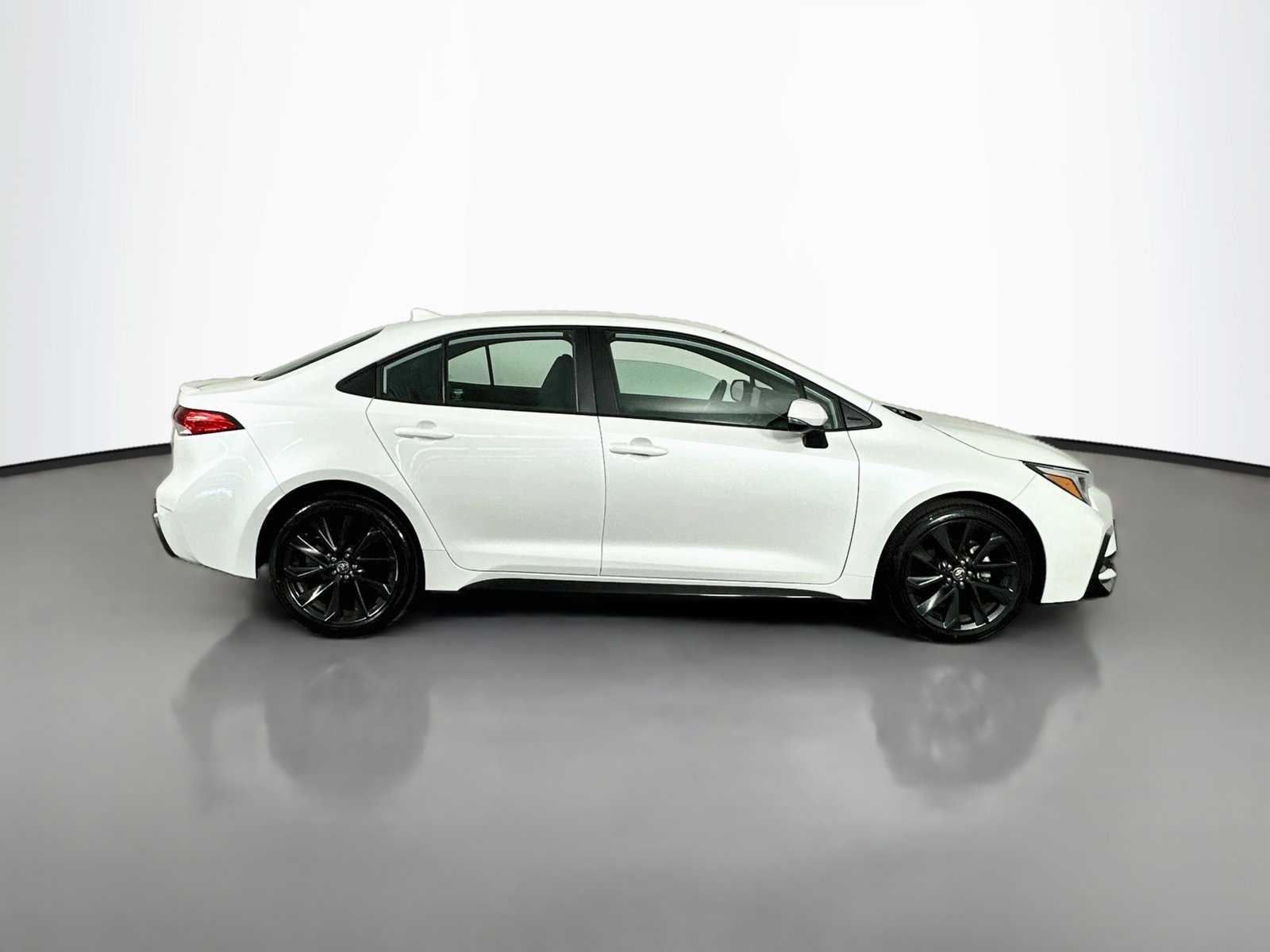Certified 2023 Toyota Corolla SE FWD image 8