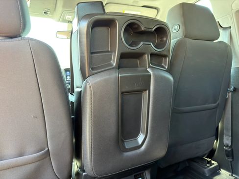 Used 2022 Chevrolet Silverado 2500 LT w/ Fleet Comfort Package AWD/4WD image 29