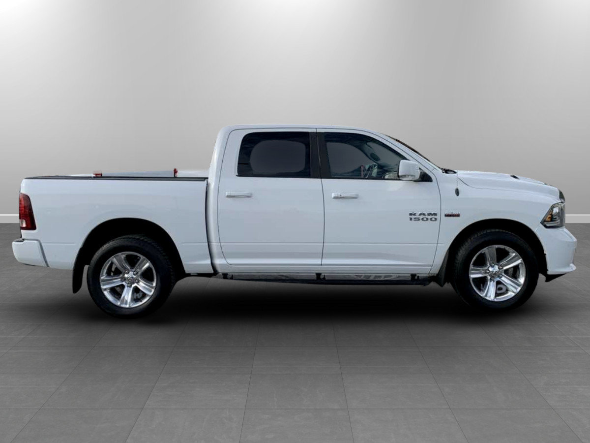 Used 2017 RAM 1500 Sport w/ Convenience Group AWD/4WD image 8