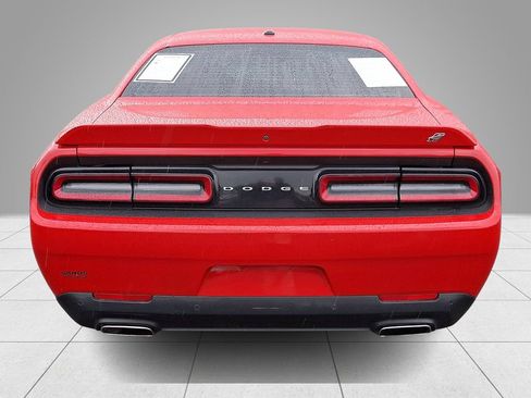 Used 2022 Dodge Challenger GT AWD/4WD image 6