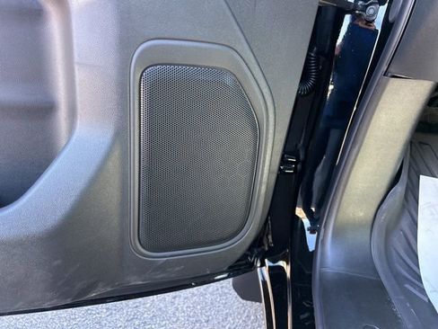 New 2026 Chevrolet Silverado 1500 Custom Trail Boss w/ Midnight Edition image 14