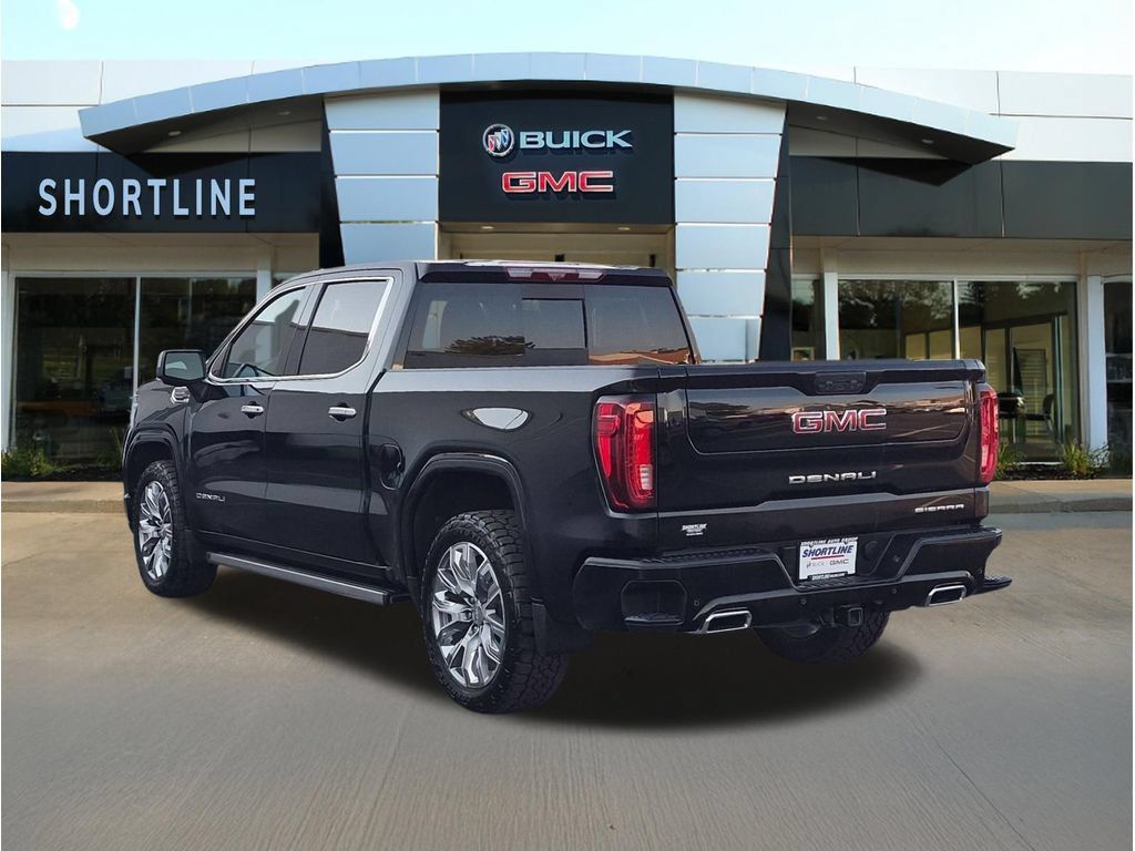 Used 2024 GMC Sierra 1500 Denali AWD/4WD image 5