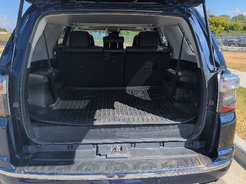Used 2024 Toyota 4Runner Limited AWD/4WD image 13