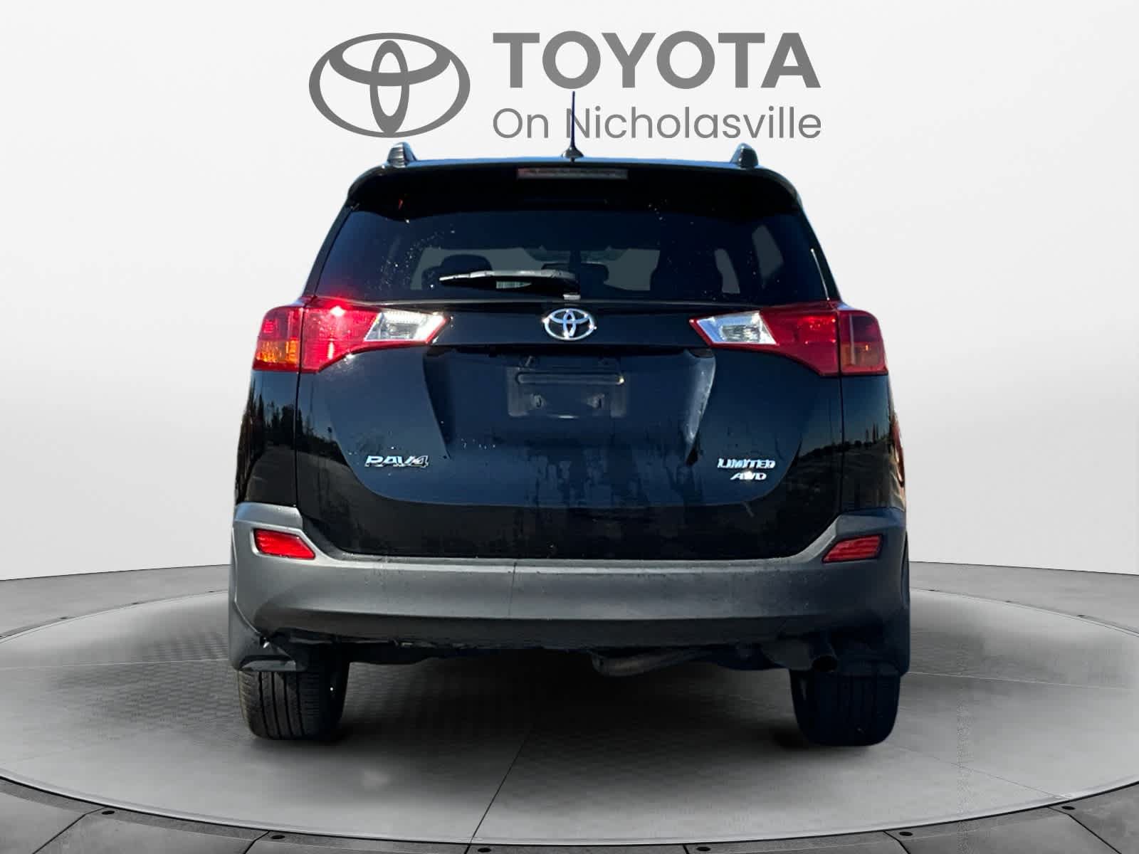 Used 2015 Toyota RAV4 Limited AWD/4WD image 4