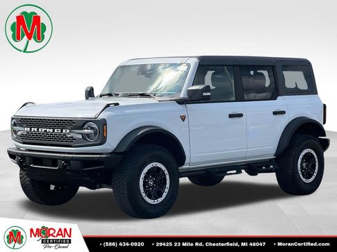 Used 2024 Ford Bronco Badlands AWD/4WD image 1