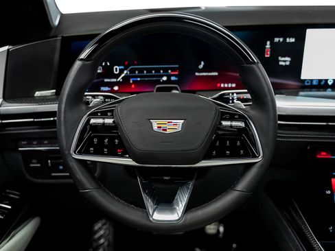 Used 2025 Cadillac Escalade V AWD/4WD image 49