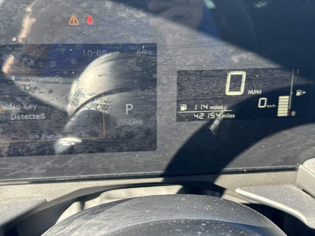 Used 2025 Nissan Kicks SV AWD/4WD image 12