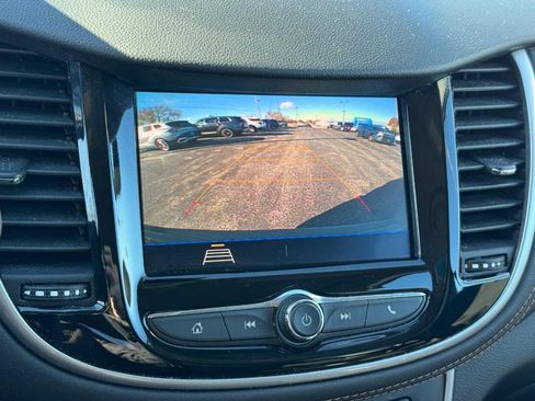 Used 2022 Chevrolet Trax LT w/ Sport Edition image 20