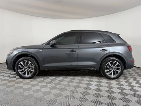Used 2023 Audi Q5 2.0T Premium Plus w/ Premium Plus Package image 2