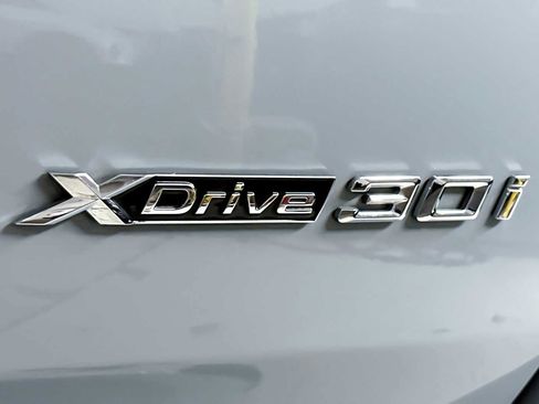 Used 2022 BMW X3 xDrive30i w/ M Sport Package 2 image 28