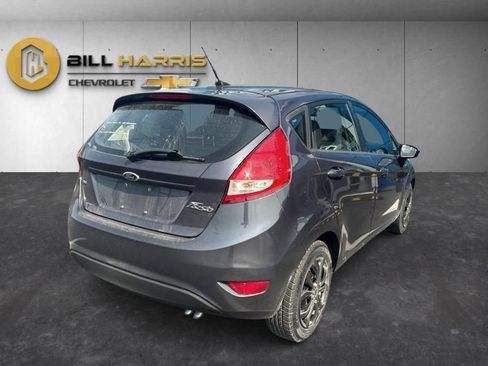 Used 2013 Ford Fiesta SE FWD image 5