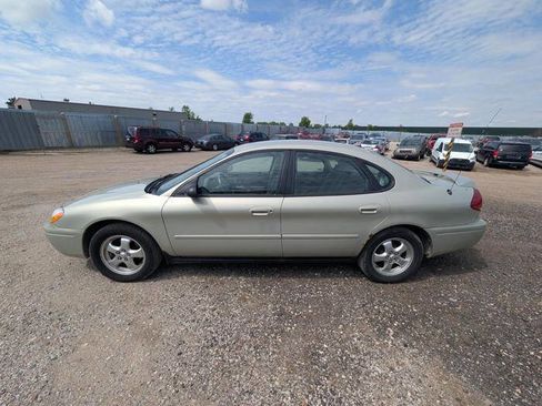 Used 2005 Ford Taurus SE FWD image 43