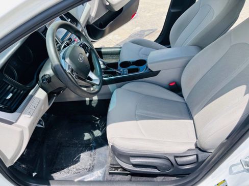 Used 2019 Hyundai Sonata SE image 13