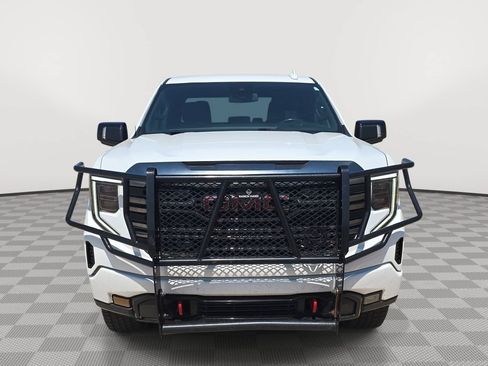 Used 2022 GMC Sierra 1500 AT4 AWD/4WD image 2