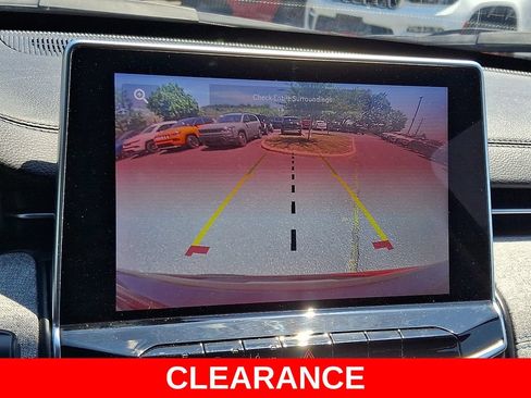 Used 2024 Jeep Compass Latitude AWD/4WD image 18
