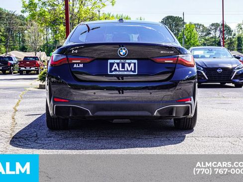 Used 2022 BMW i4 eDrive40 image 12