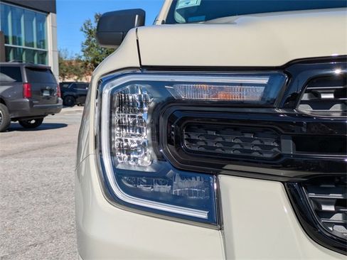 Used 2025 Ford Ranger XLT w/ Equipment Group 301A High image 11