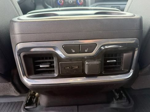 Used 2021 Chevrolet Silverado 1500 LTZ w/ LTZ Premium Package AWD/4WD image 27
