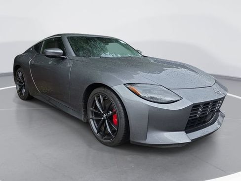 Used 2024 Nissan Z Performance w/ Floor Mat Package RWD image 2