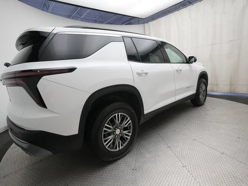 Used 2026 Chevrolet Traverse LT w/ Driver Confidence Package AWD/4WD image 36