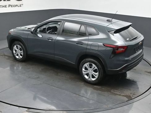 New 2026 Chevrolet Trax LS FWD image 20