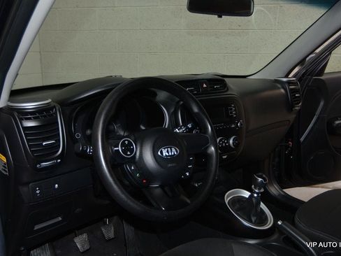 Used 2016 Kia Soul image 11
