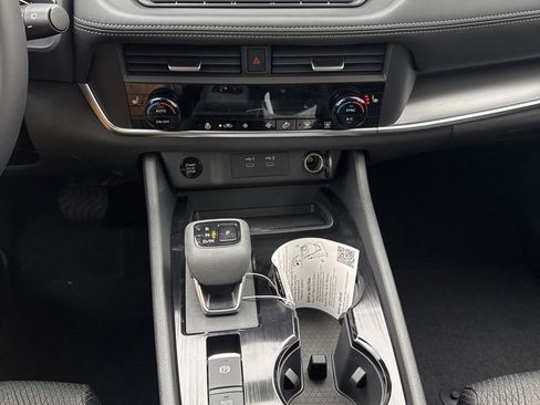 New 2026 Nissan Rogue SV w/ Cold Weather Package image 28