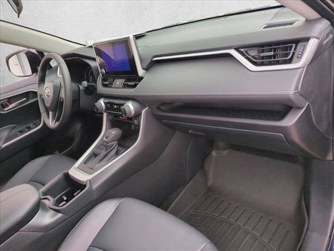 Used 2023 Toyota RAV4 XLE Premium FWD image 22