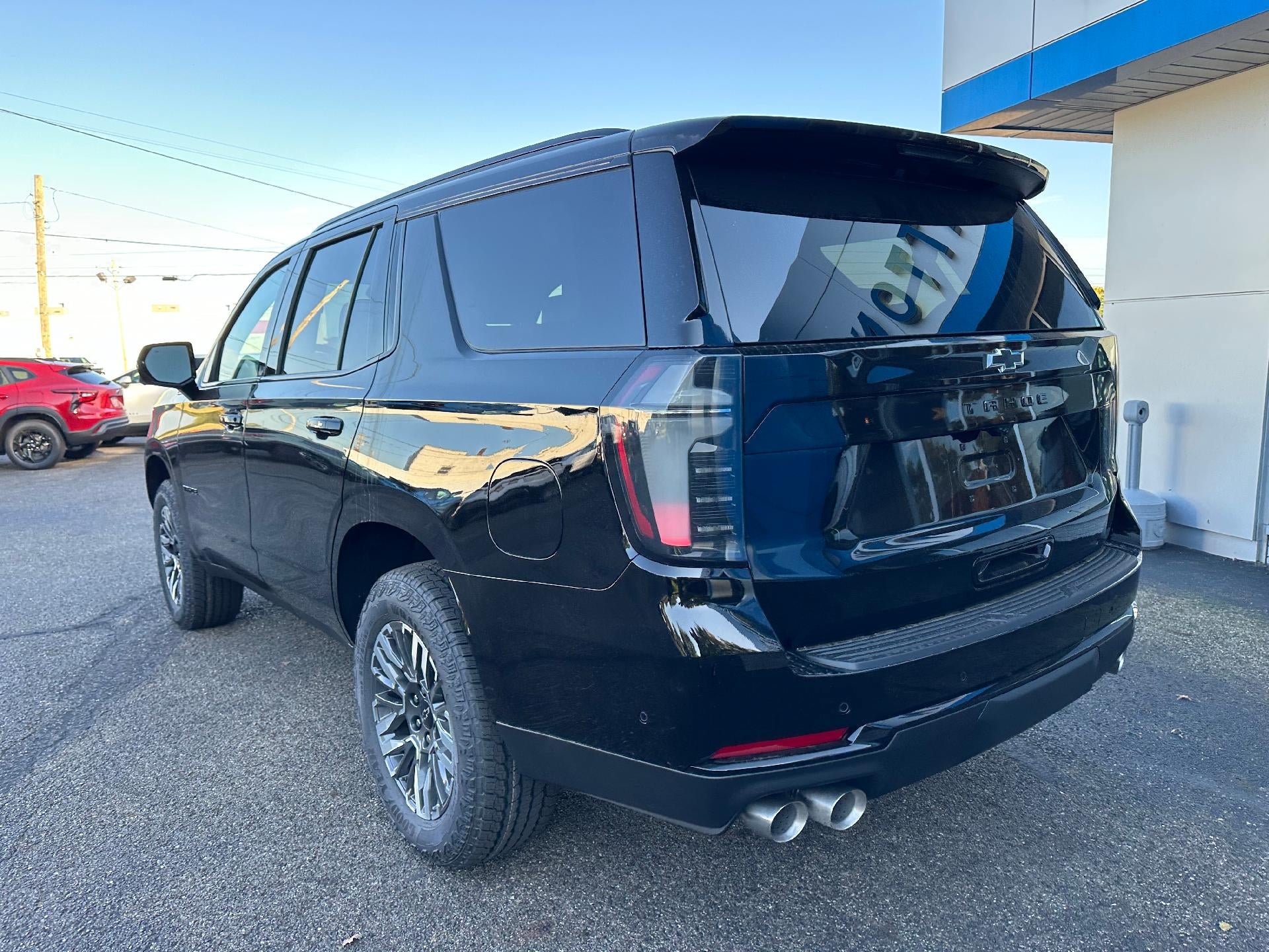 New 2027 Chevrolet Tahoe Z71 w/ Comfort Package AWD/4WD image 5