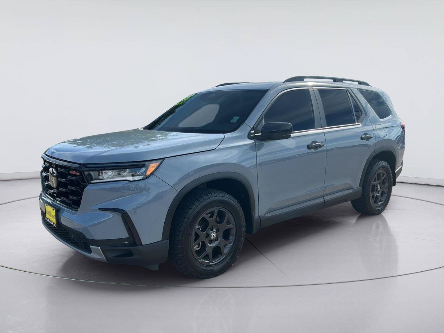 Used 2025 Honda Pilot TrailSport image 1