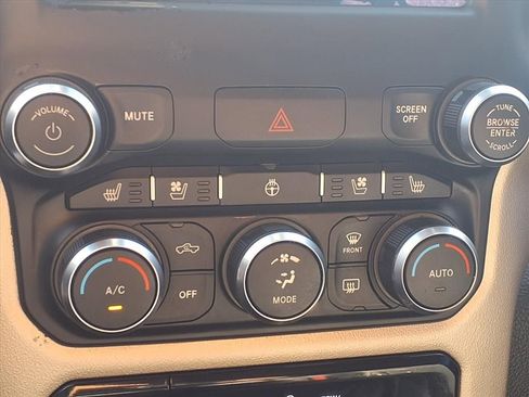 Used 2021 RAM 1500 Laramie image 6