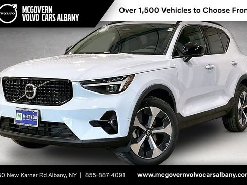New 2026 Volvo XC40 B5 Plus w/ Protection Package Premier AWD/4WD image 1